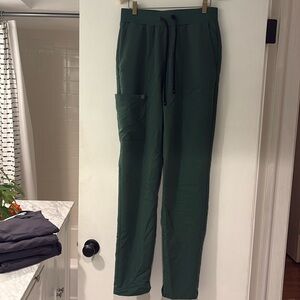 Hunter Green High Rise Straight small Tall Scrub Pants